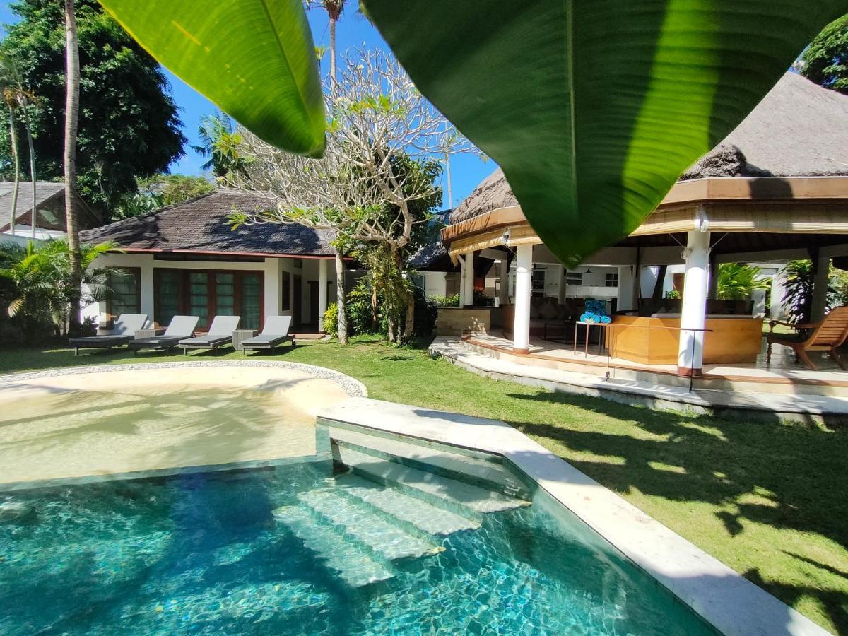 Taman Wana Seminyak Luxury Villas Buitenkant foto